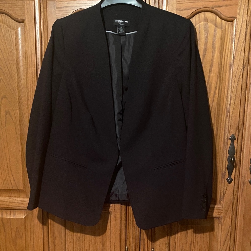 Liz Claiborne Classic Black Blazer